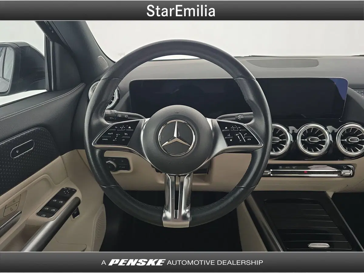 Mercedes-Benz GLA SUV usata a Bologna (19)