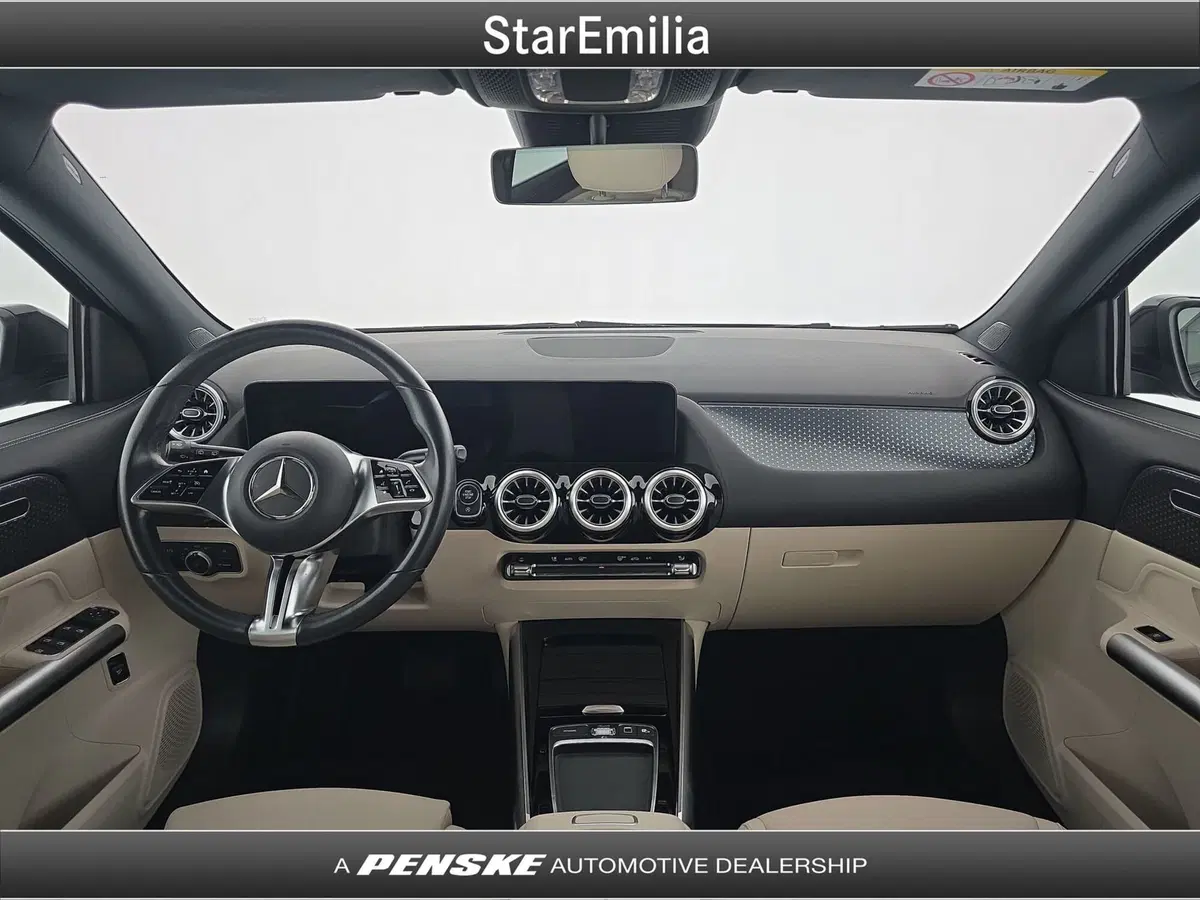 Mercedes-Benz GLA SUV usata a Bologna (9)