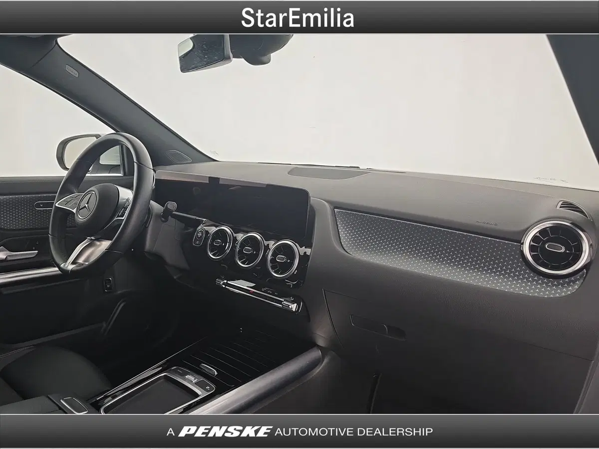 Mercedes-Benz GLA SUV usata a Bologna (16)