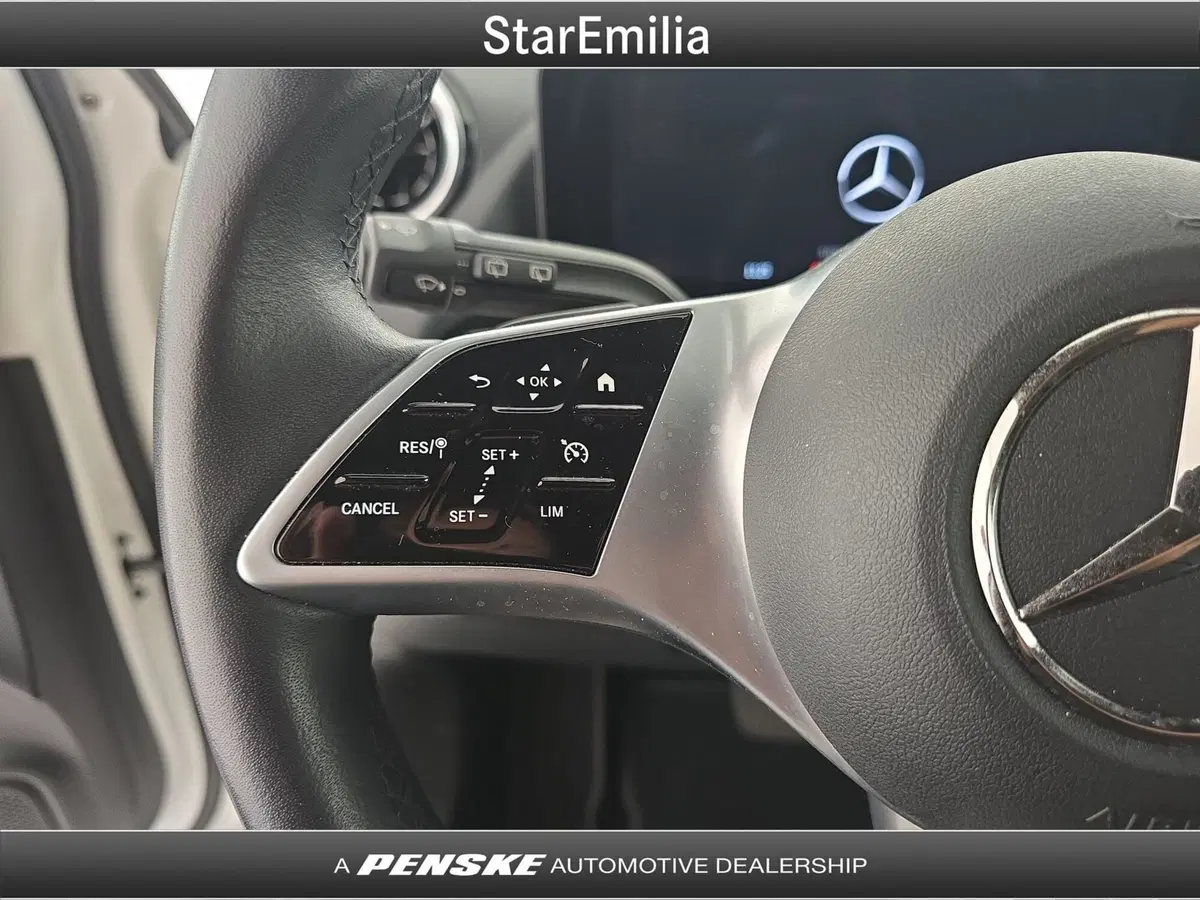 Mercedes-Benz GLA SUV usata a Bologna (20)