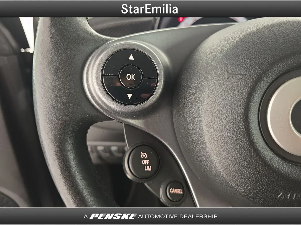 smart Fortwo Cabrio usata a Bologna (18)