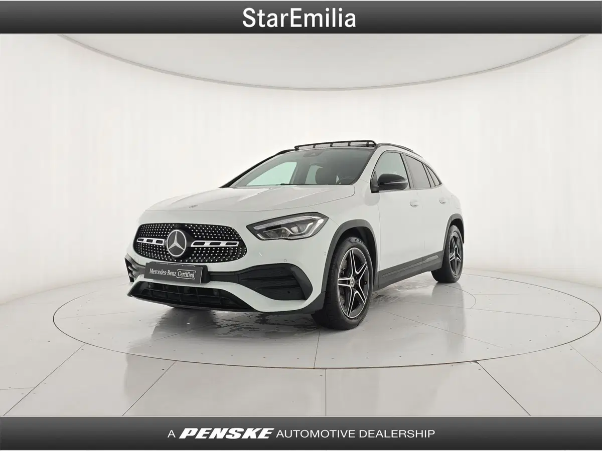 Mercedes-Benz GLA SUV usata a Bologna