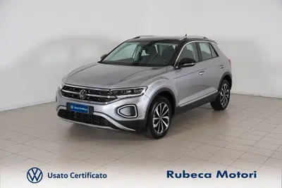 Volkswagen T-Roc 1.0 TSI Style del 2023 usata a Citta' della Pieve