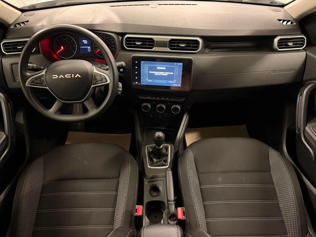 Dacia Duster usata a Brescia (11)