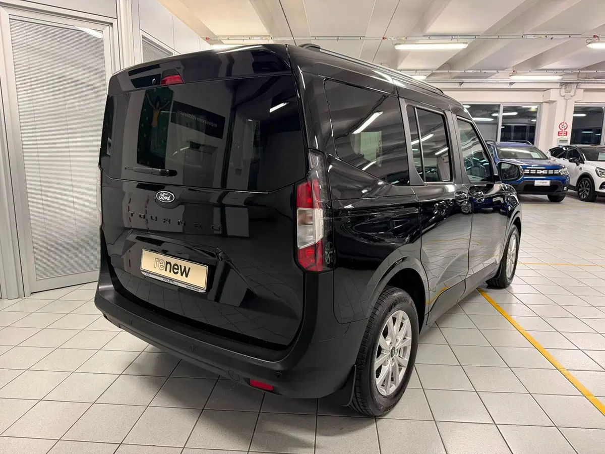 Ford Tourneo Courier usata a Brescia (4)