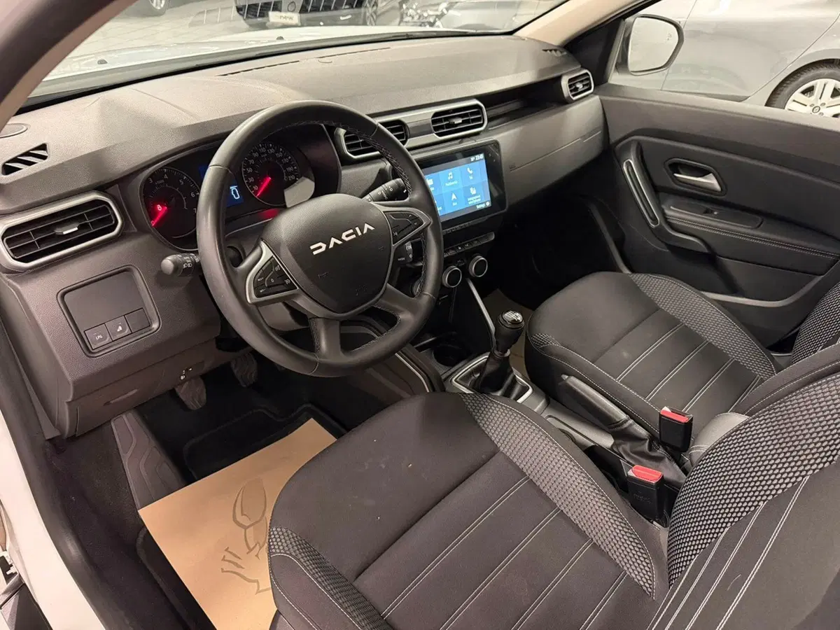 Dacia Duster usata a Brescia (13)