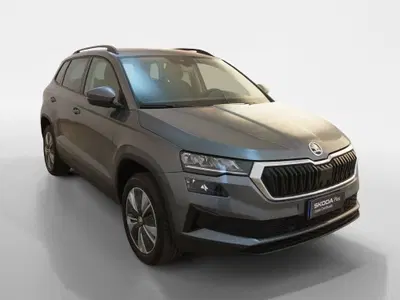 Skoda Karoq 1.5 TSI ACT Executive del 2023 usata a Torino