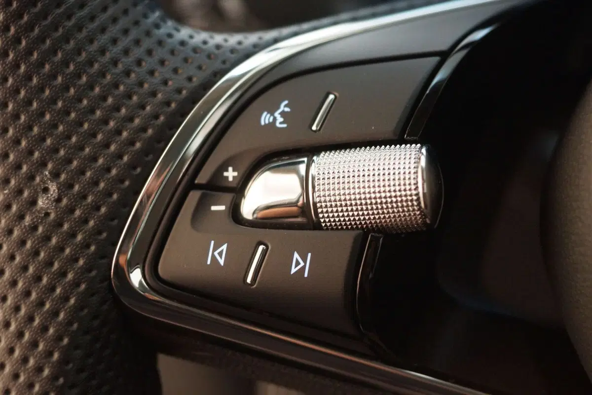 Skoda Karoq usata a Torino (14)