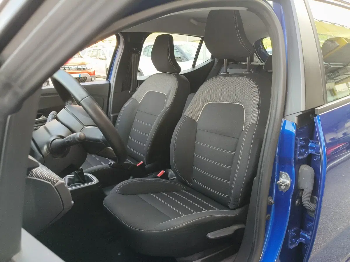 Dacia Sandero usata a Brescia (12)