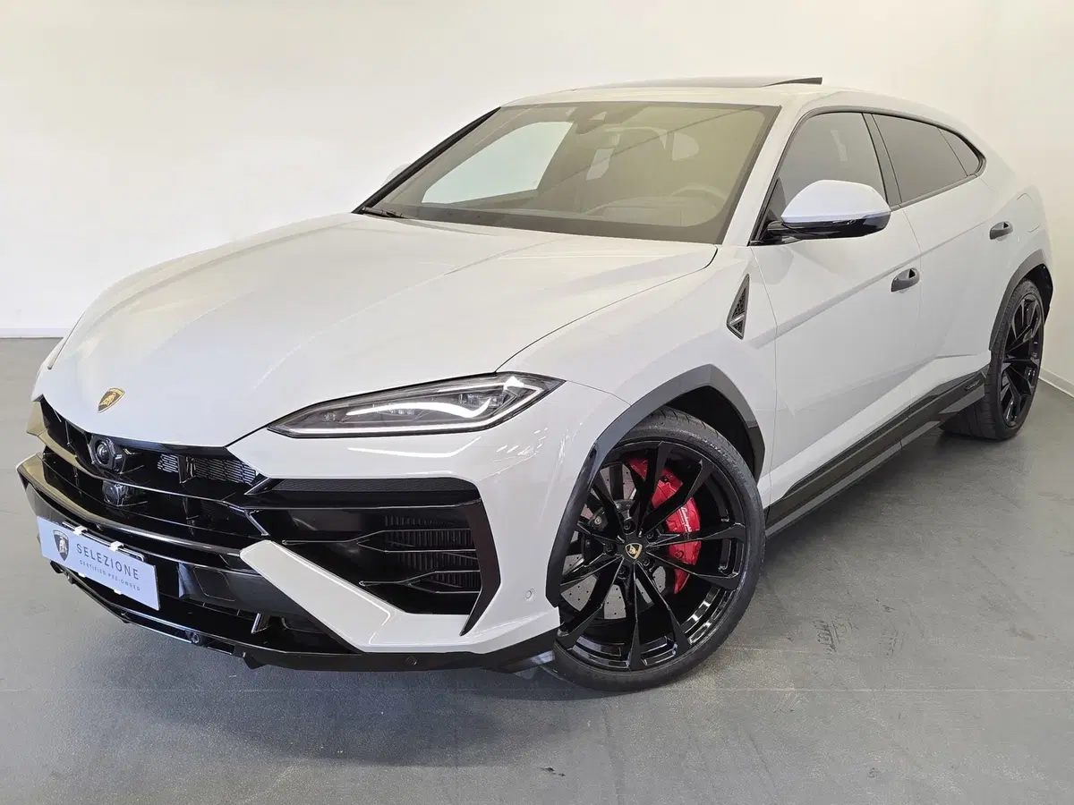 Lamborghini Urus usata a Bologna (10)