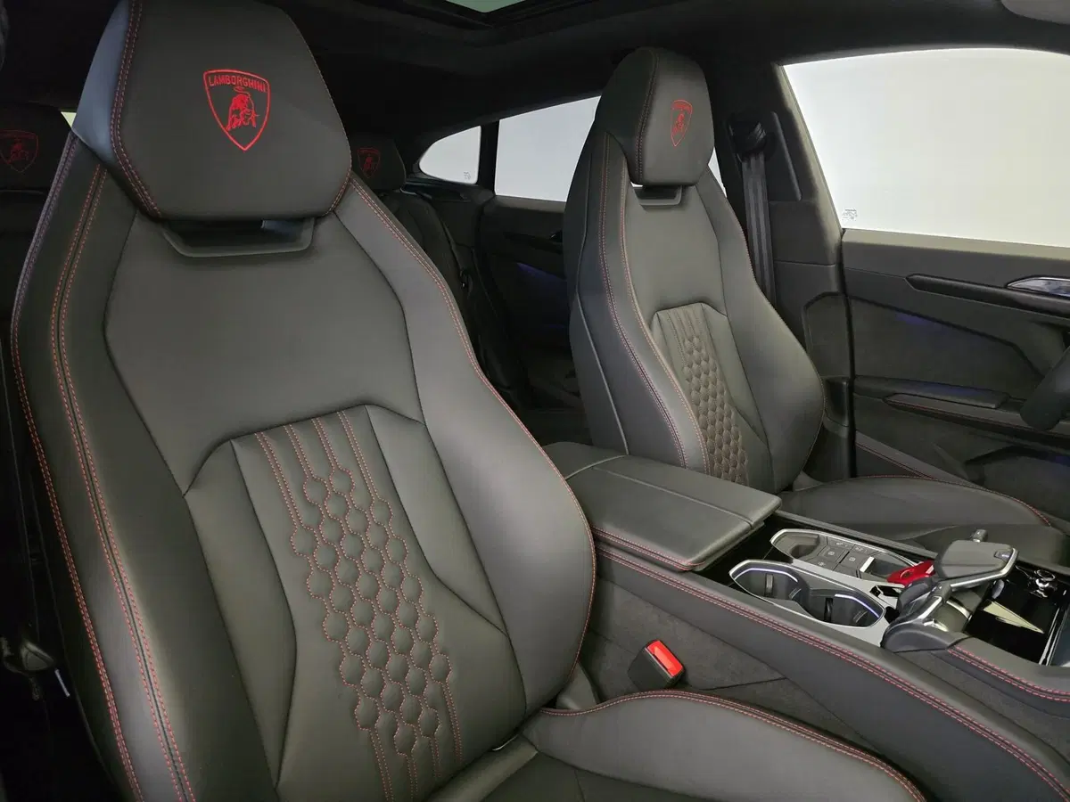 Lamborghini Urus usata a Bologna (16)