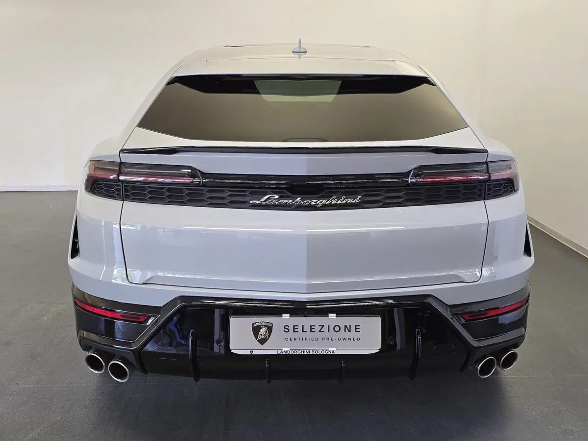 Lamborghini Urus usata a Bologna (4)