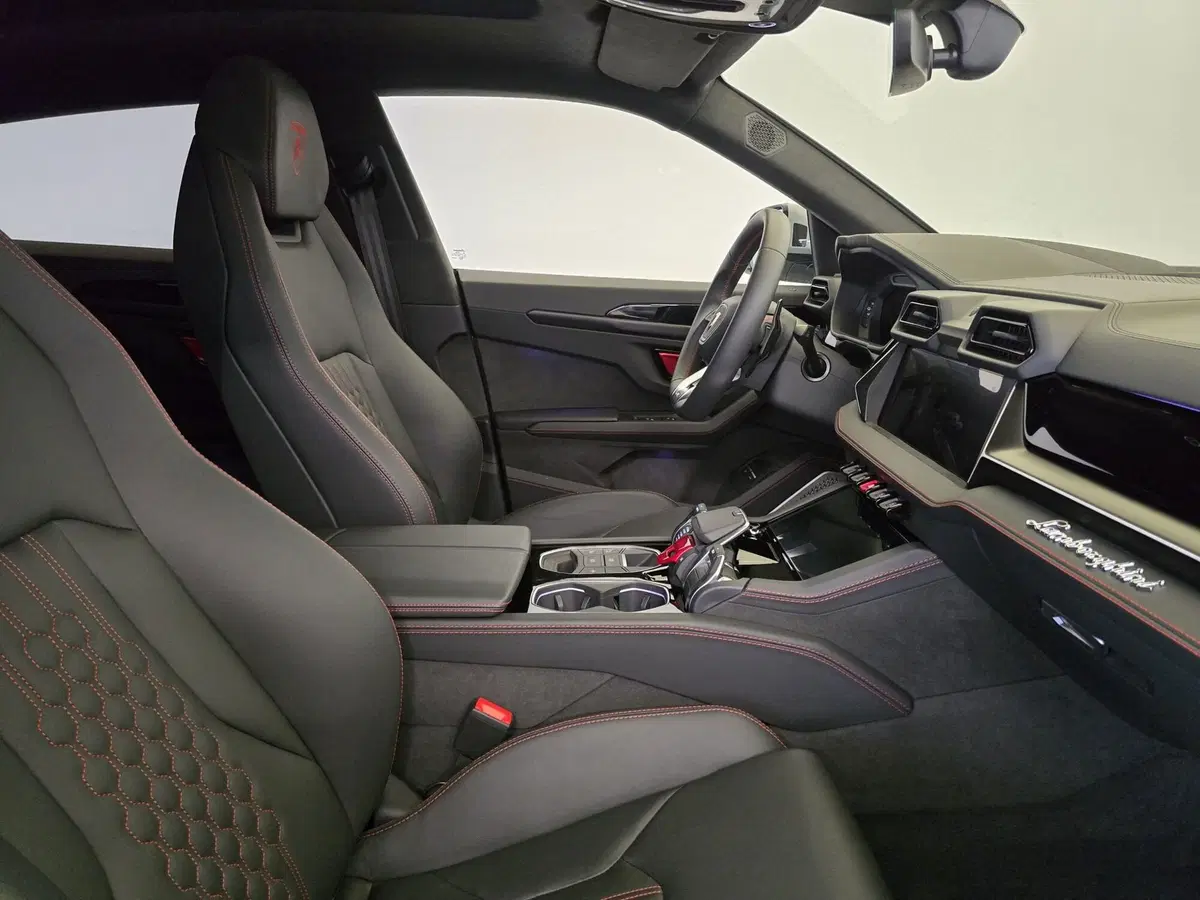 Lamborghini Urus usata a Bologna (6)