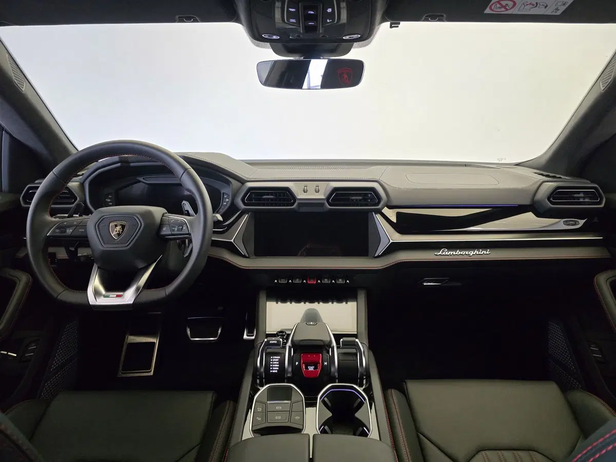 Lamborghini Urus usata a Bologna (7)