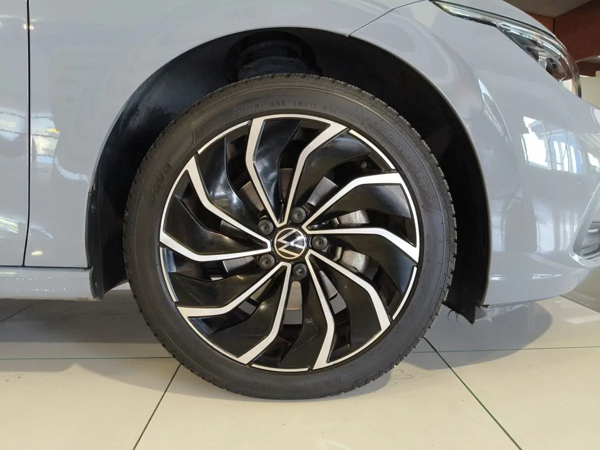 Volkswagen Golf usata a Brescia (9)
