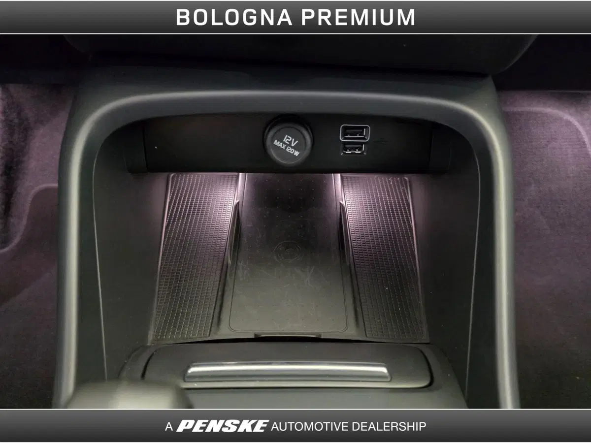 Volvo XC40 usata a Bologna (12)