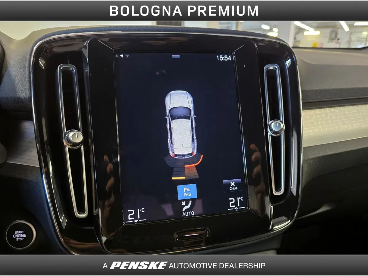 Volvo XC40 usata a Bologna (13)