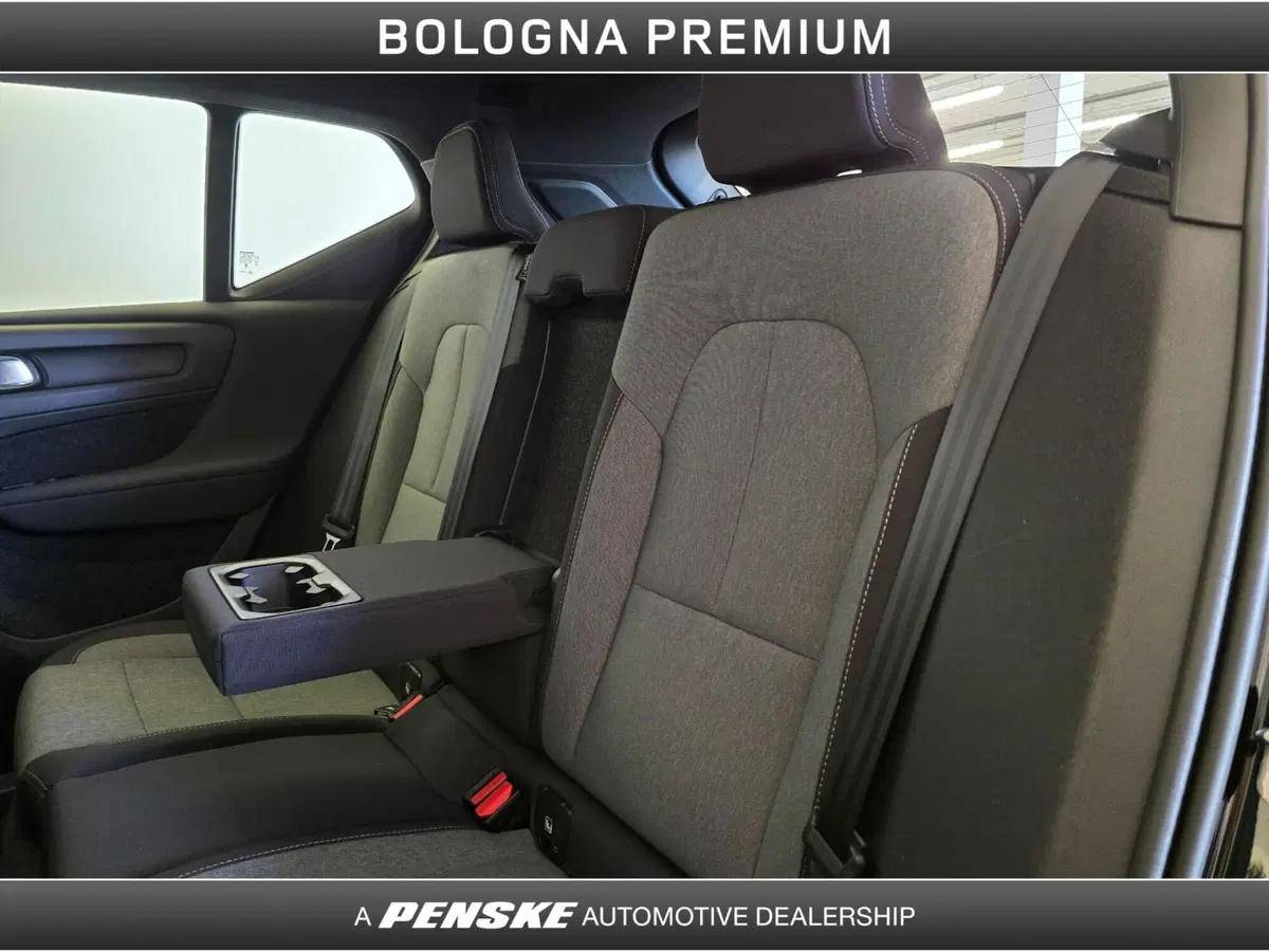 Volvo XC40 usata a Bologna (16)