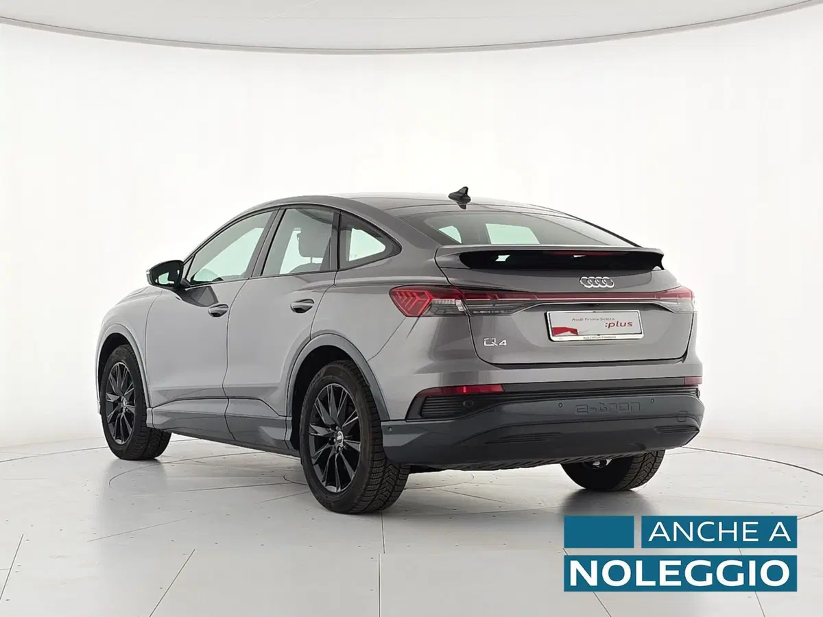 Audi Q4 Sportback usata a Alessandria (5)