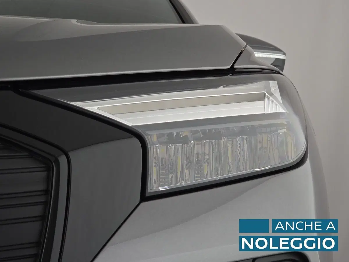 Audi Q4 Sportback usata a Alessandria (7)