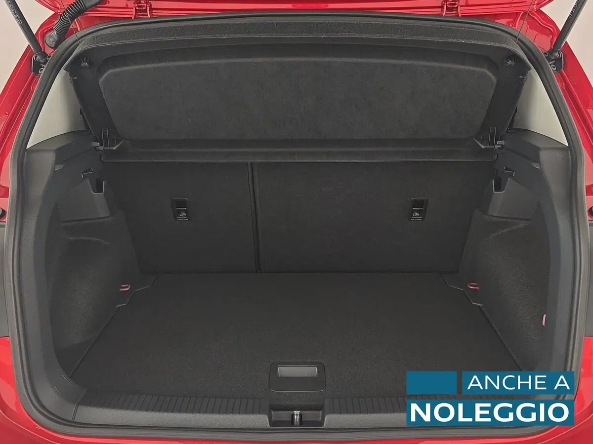 Volkswagen T-Cross usata a Alessandria (9)