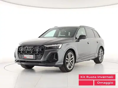 Audi Q7 3.0 tdi mhev S line edition quattro 286cv tiptronic 7p.ti del 2024 usata a Asti