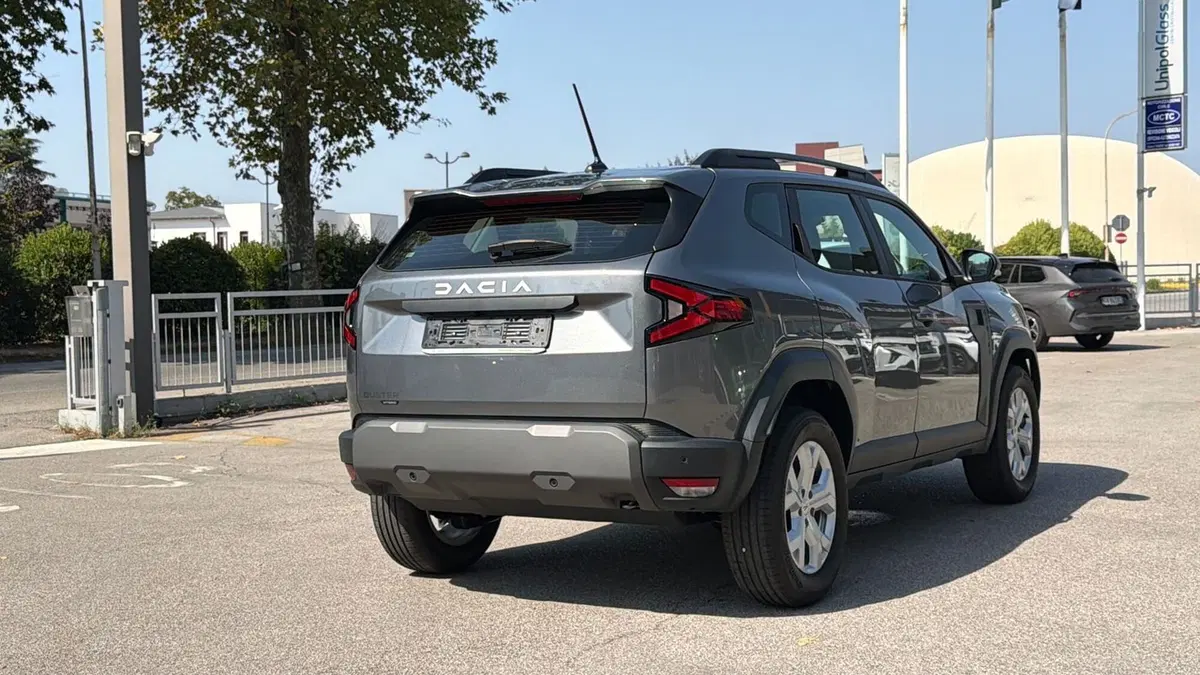 Dacia Duster nuova a Treviso (2)