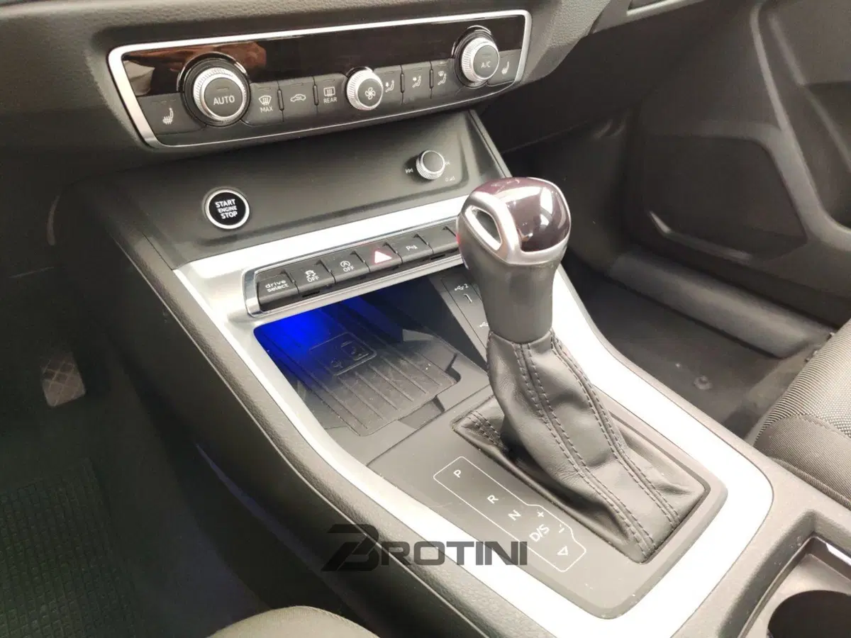 Audi Q3 Sportback usata a La Spezia (11)