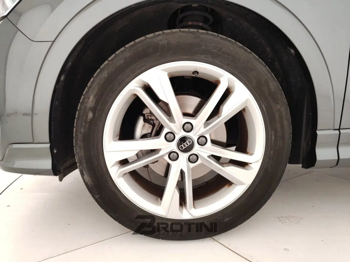 Audi Q3 usata a Massa-Carrara (6)