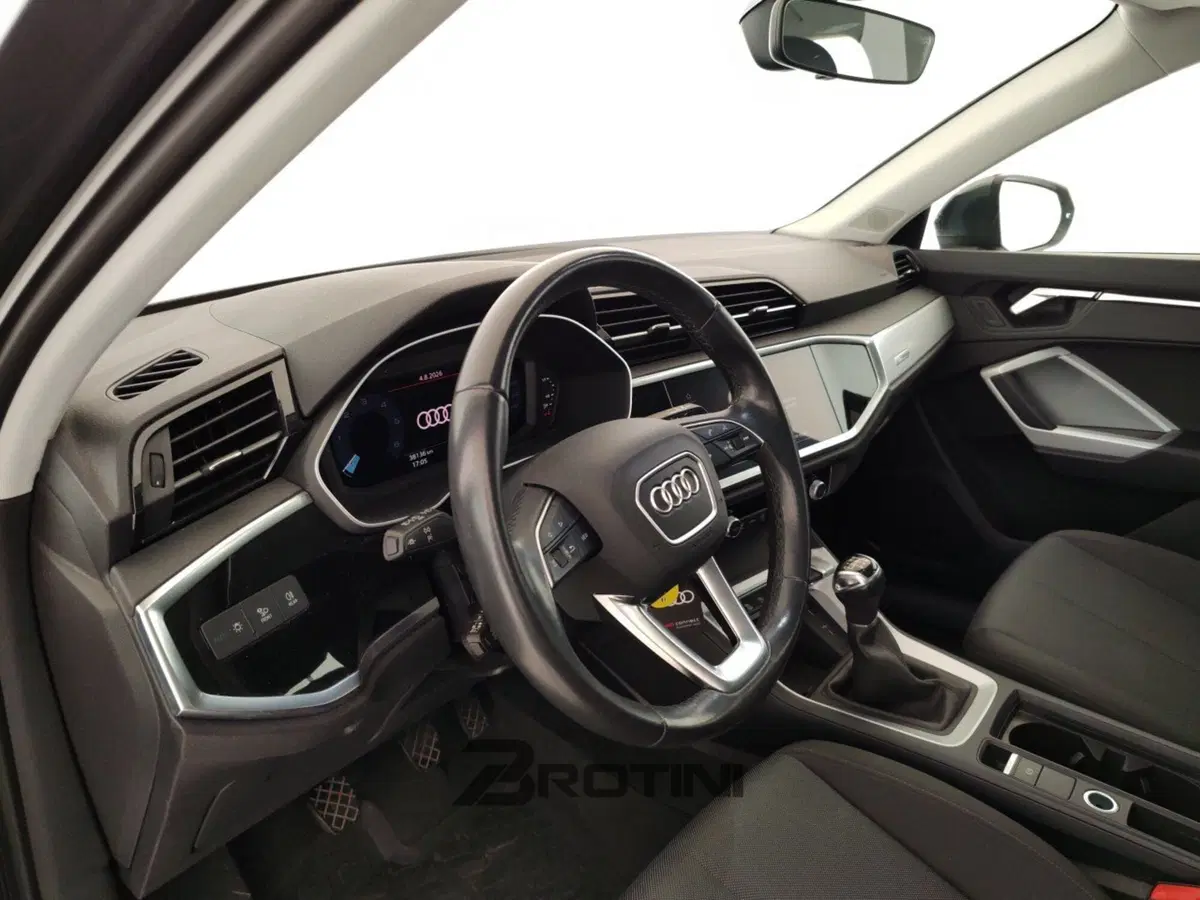 Audi Q3 usata a Massa-Carrara (8)