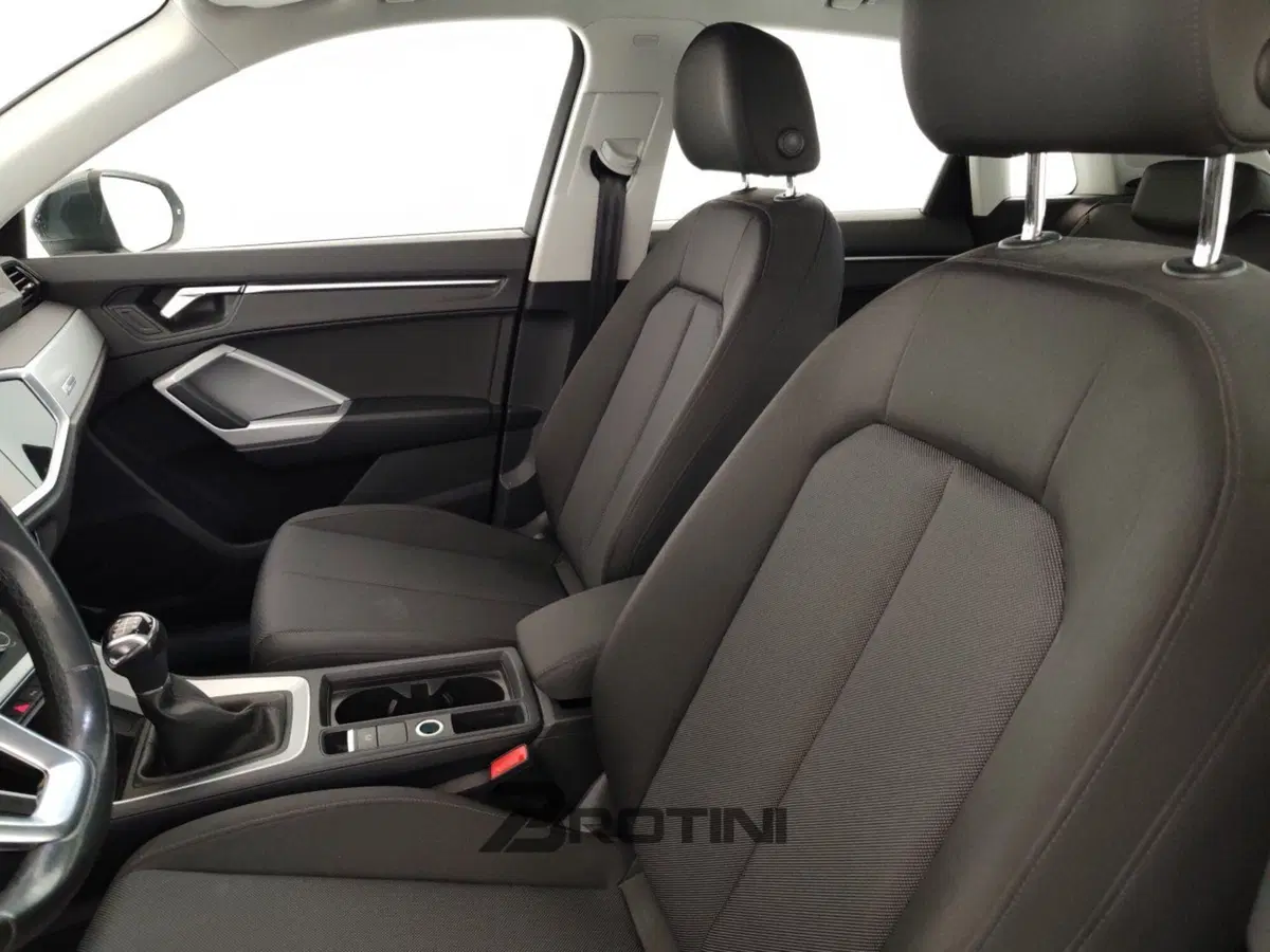 Audi Q3 usata a Massa-Carrara (9)