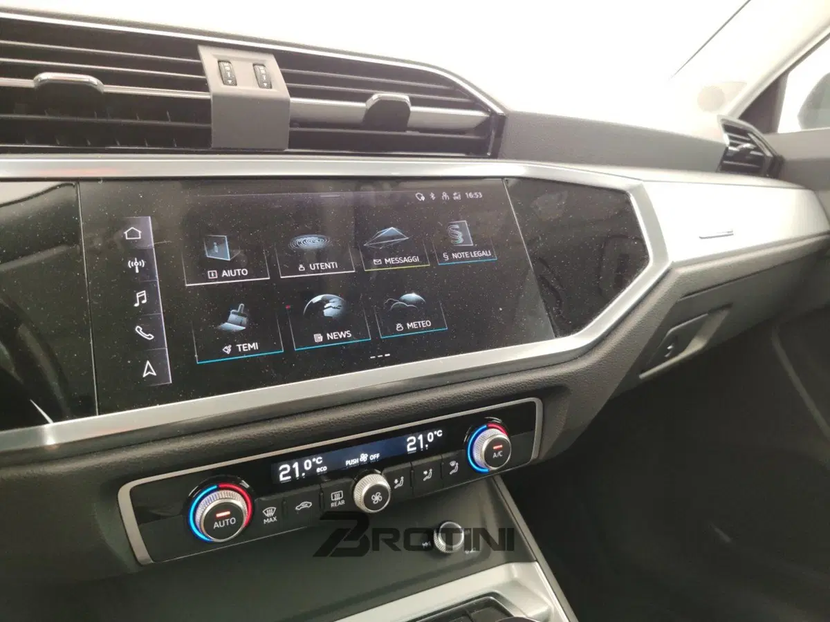 Audi Q3 Sportback usata a Massa-Carrara (11)