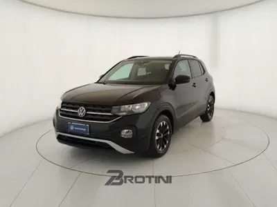 Volkswagen T-Cross 1.0 TSI Style BMT del 2023 usata a Massa