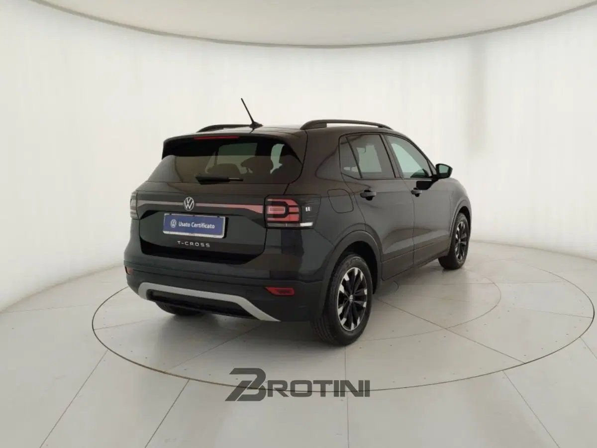 Volkswagen T-Cross usata a Massa-Carrara (3)