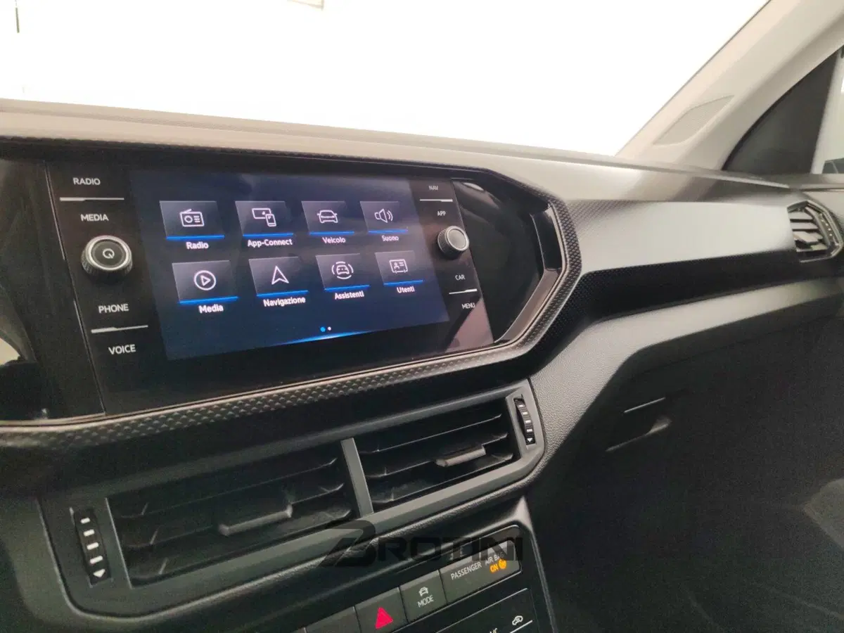Volkswagen T-Cross usata a Massa-Carrara (13)