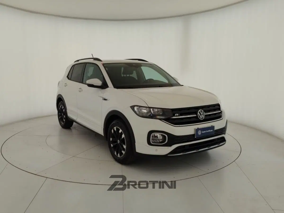 Volkswagen T-Cross usata a Massa-Carrara (4)