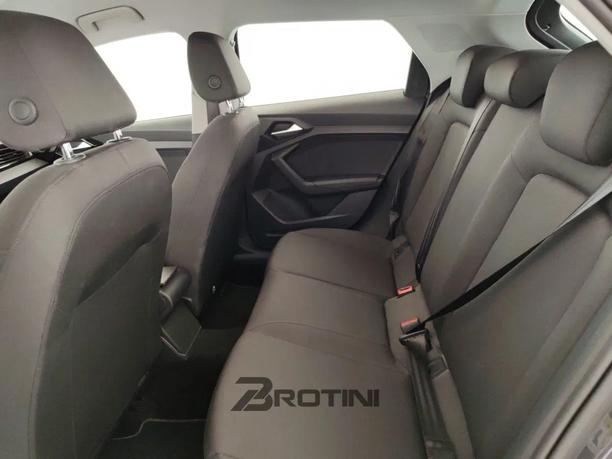 Audi A1 Sportback usata a Massa-Carrara (10)