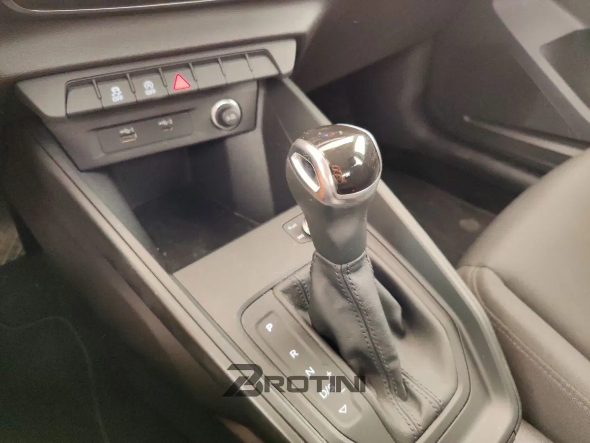 Audi A1 Sportback usata a Massa-Carrara (11)
