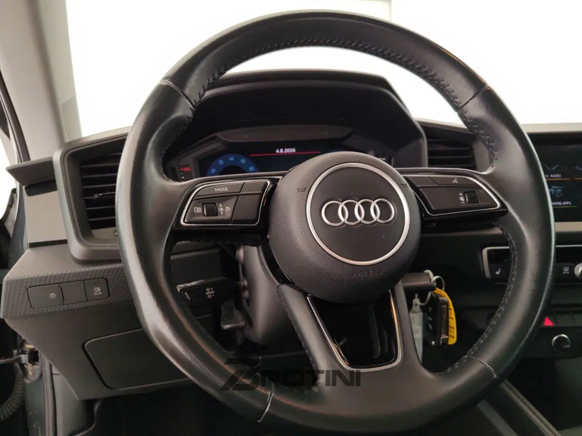 Audi A1 Sportback usata a Massa-Carrara (14)