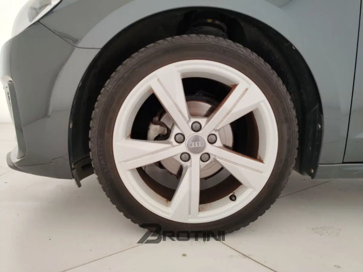 Audi A1 Sportback usata a Massa-Carrara (6)