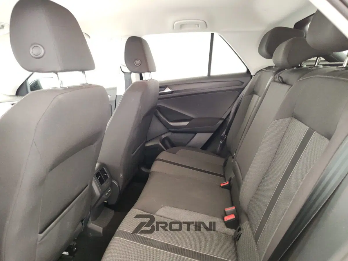 Volkswagen T-Roc usata a Massa-Carrara (10)