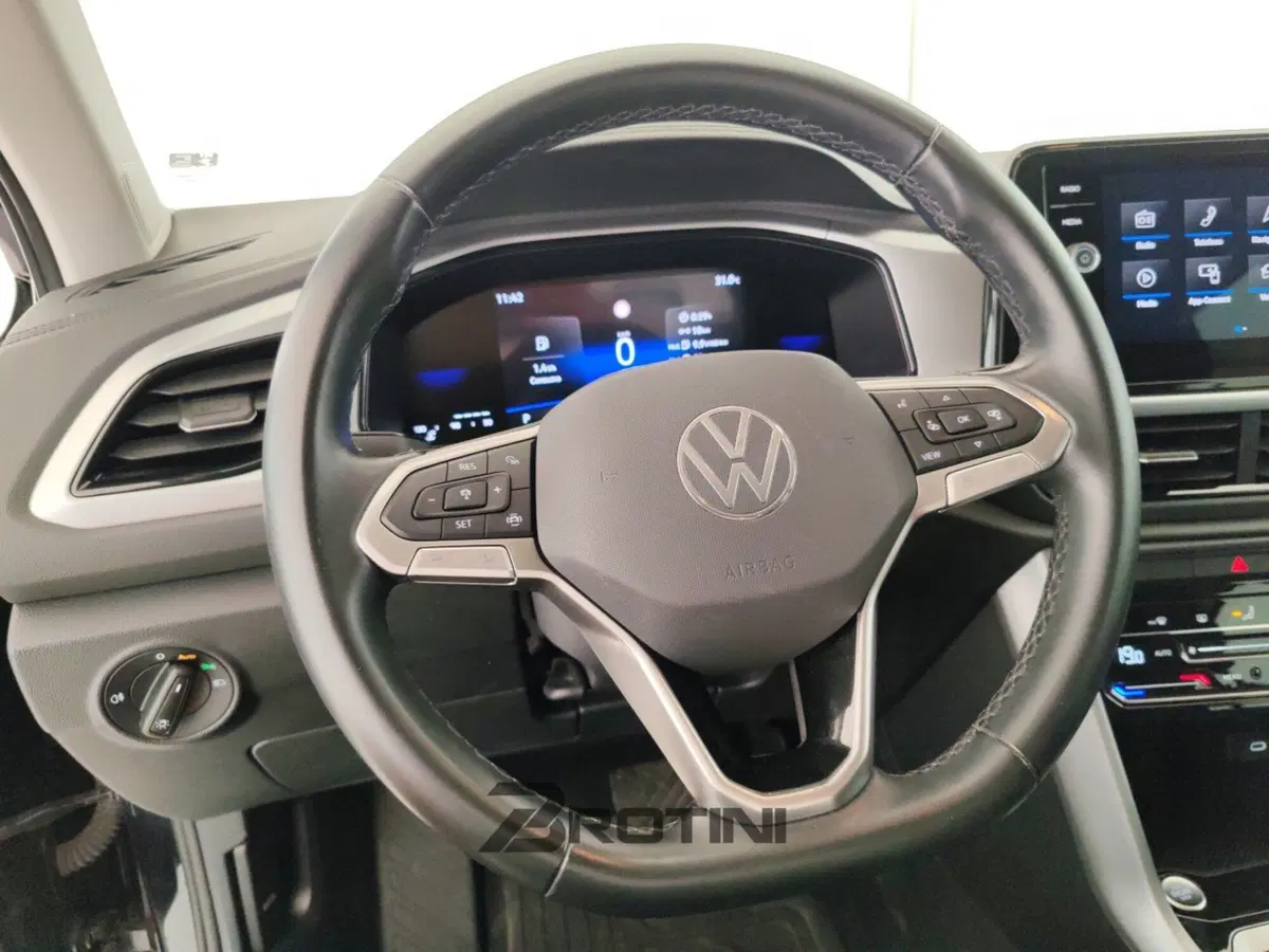 Volkswagen T-Roc usata a Massa-Carrara (14)