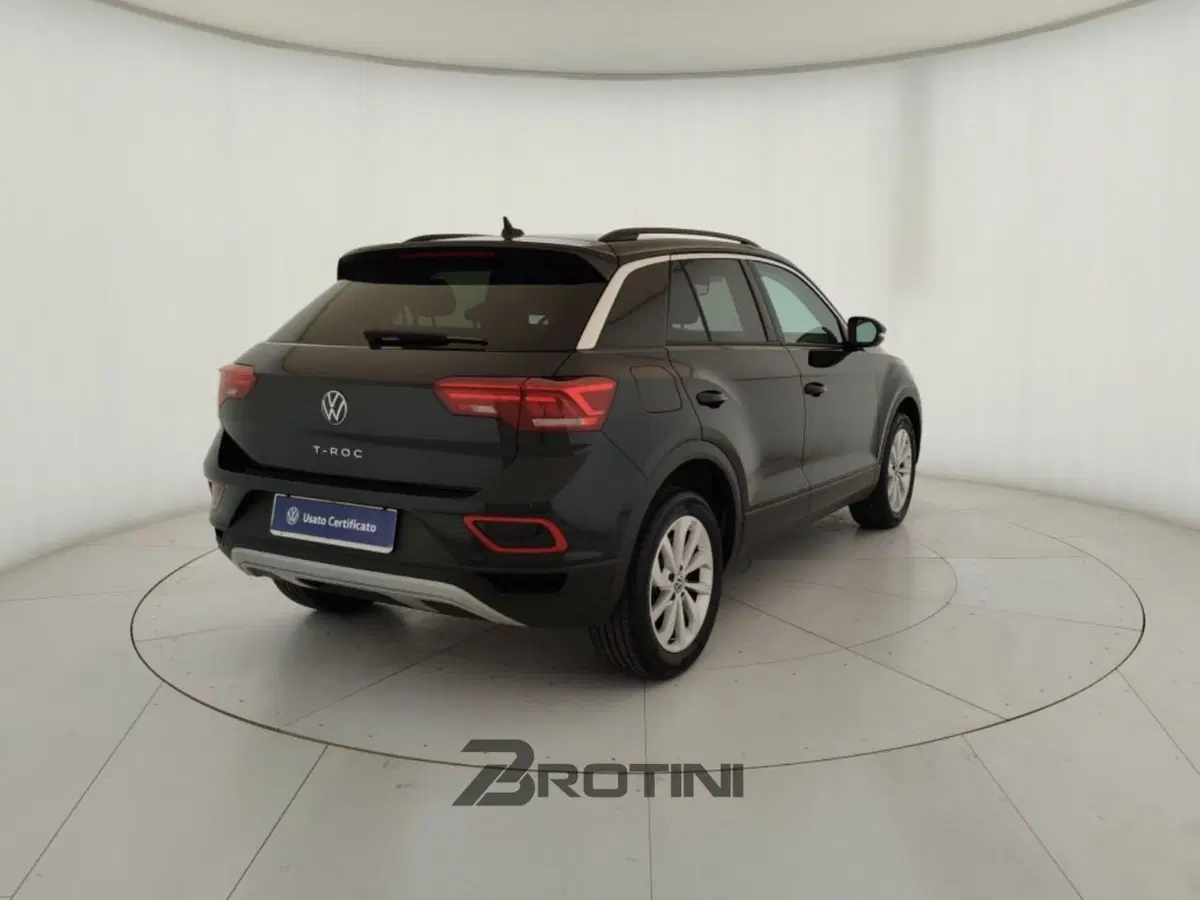 Volkswagen T-Roc usata a Massa-Carrara (3)