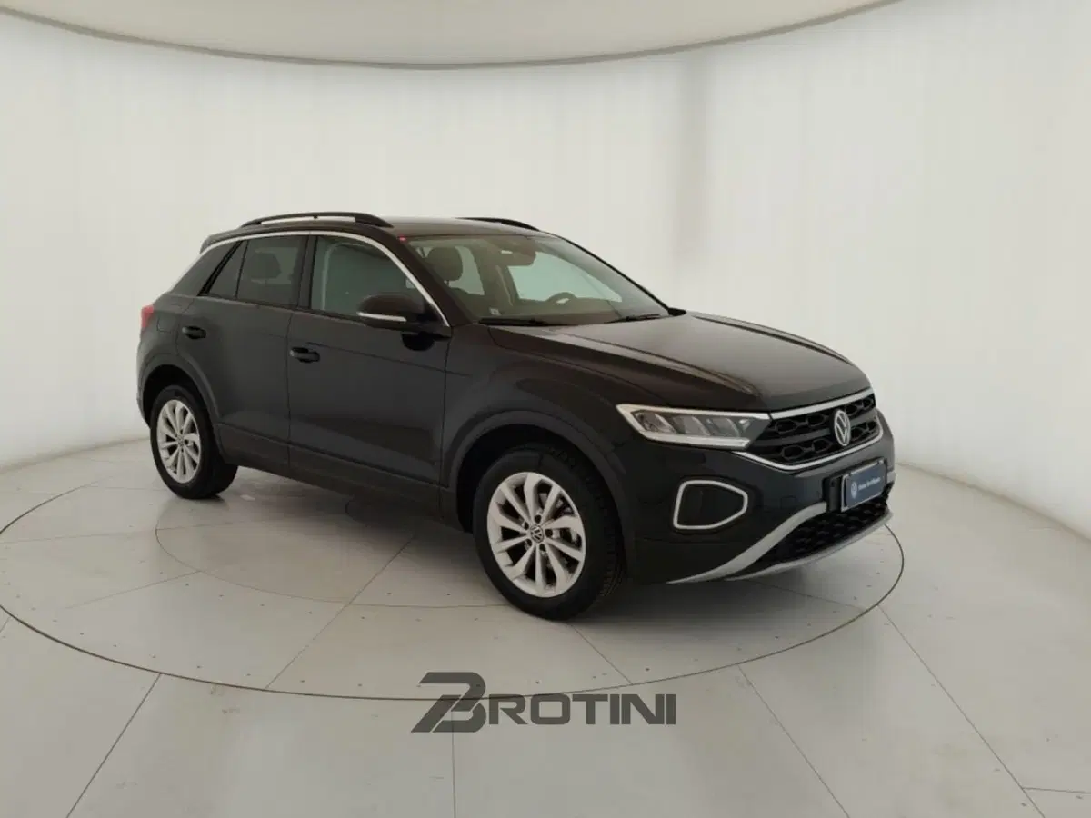 Volkswagen T-Roc usata a Massa-Carrara (4)