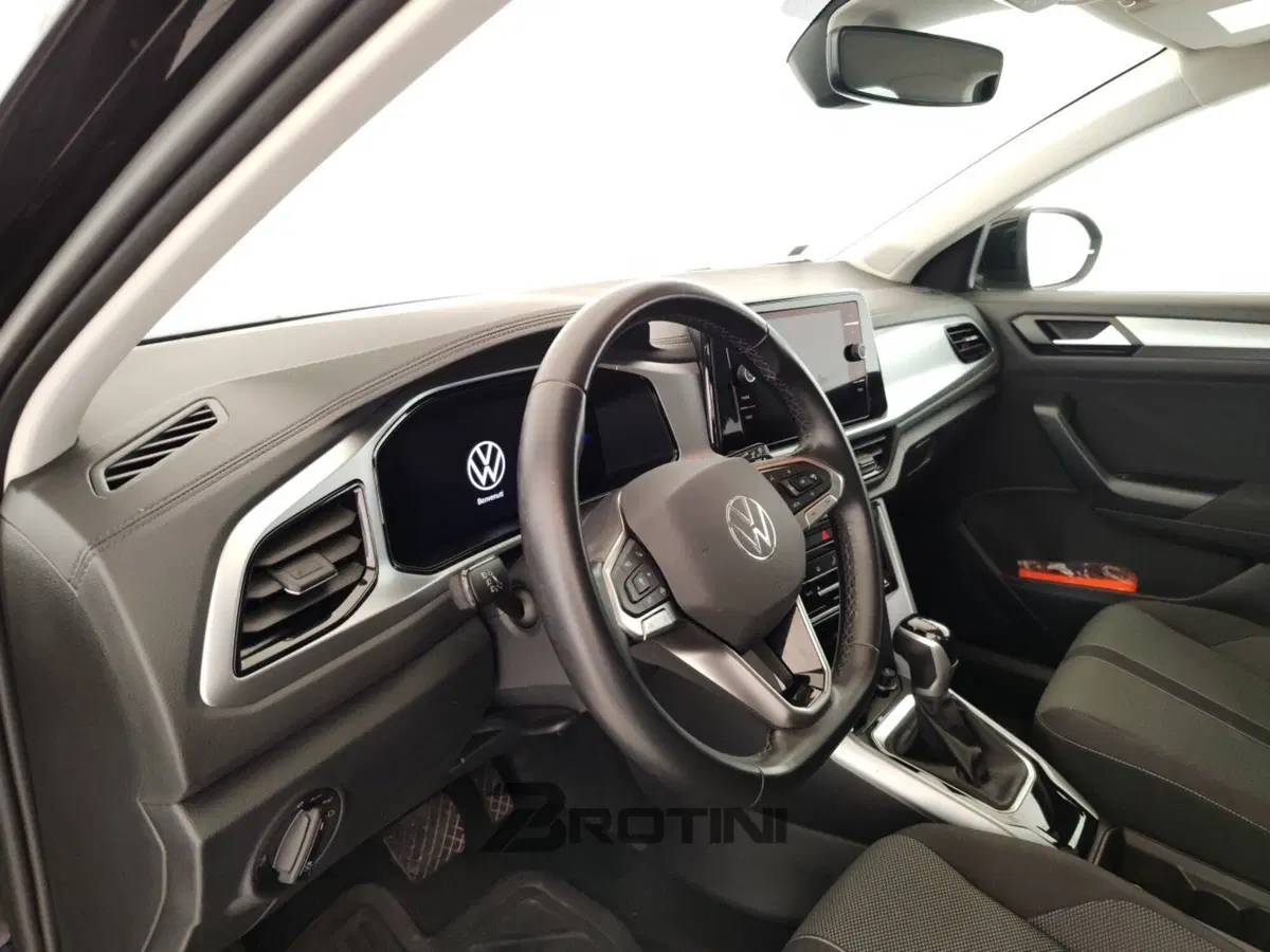 Volkswagen T-Roc usata a Massa-Carrara (8)