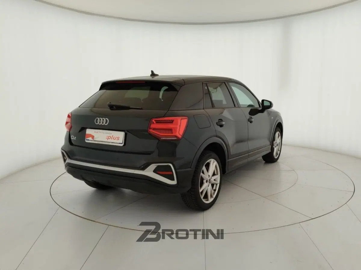 Audi Q2 usata a Massa-Carrara (3)
