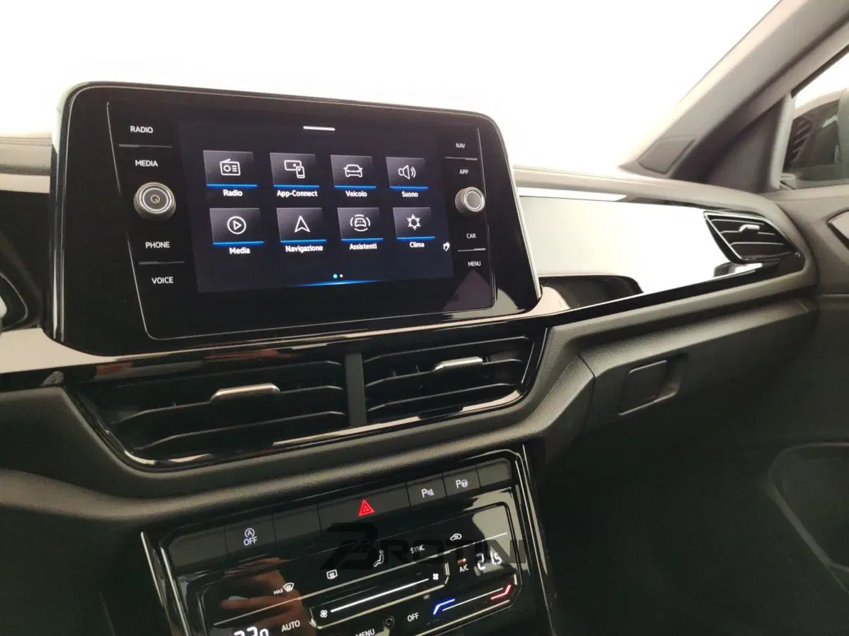 Volkswagen T-Roc usata a Massa-Carrara (11)