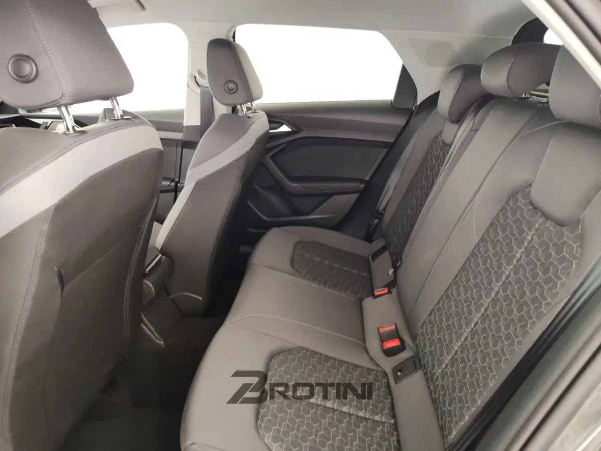 Audi A1 Sportback usata a Massa-Carrara (10)