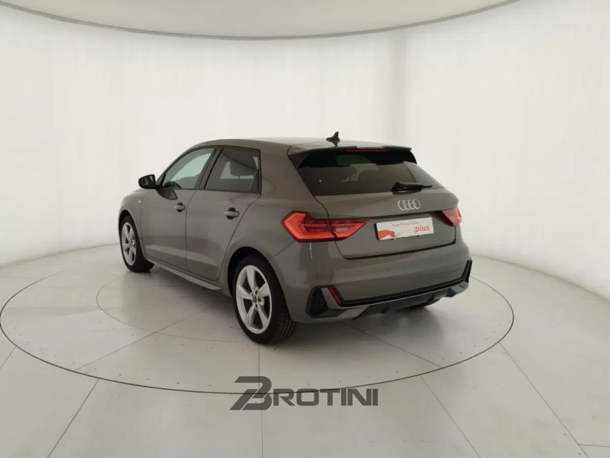 Audi A1 Sportback usata a Massa-Carrara (2)