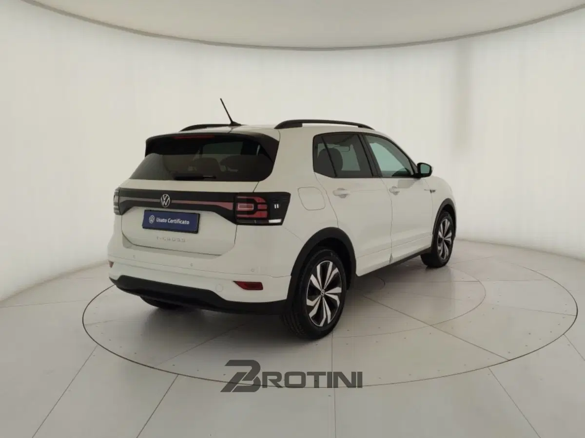Volkswagen T-Cross usata a Massa-Carrara (3)